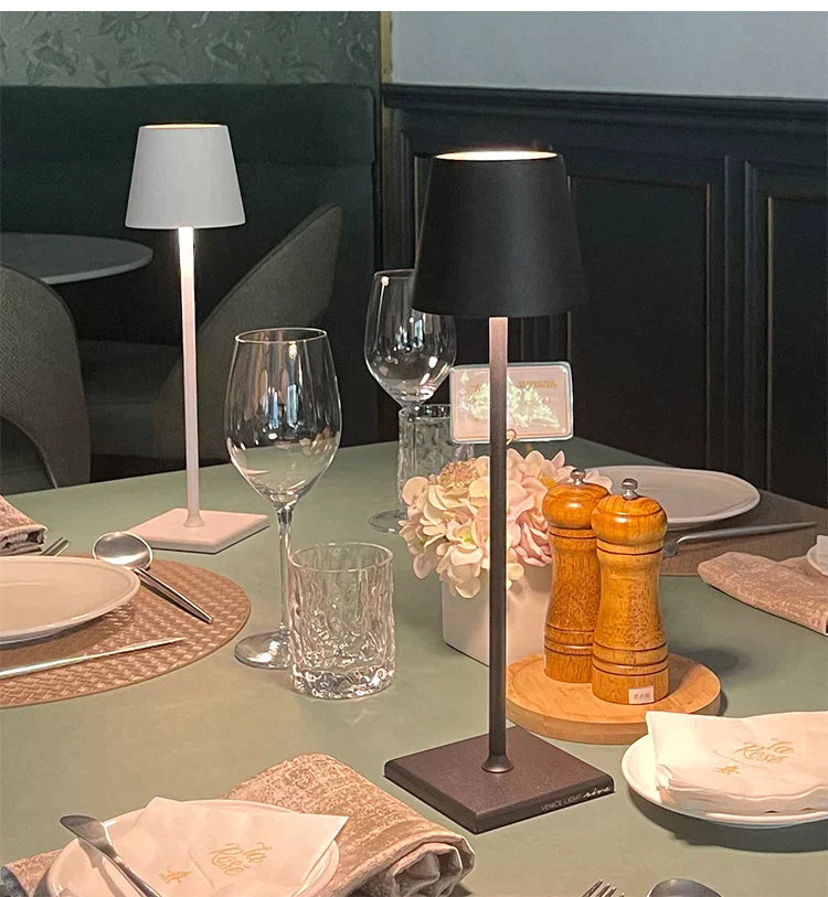 LumoVibe | Wireless Modern Table Lamp